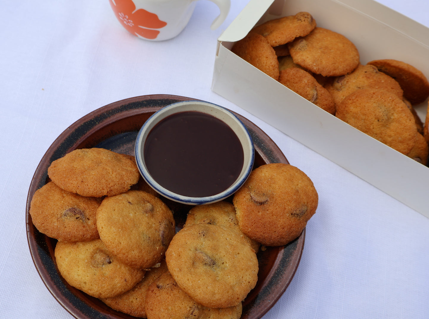 Mini Cookies with Dipping Chocolate Sauce