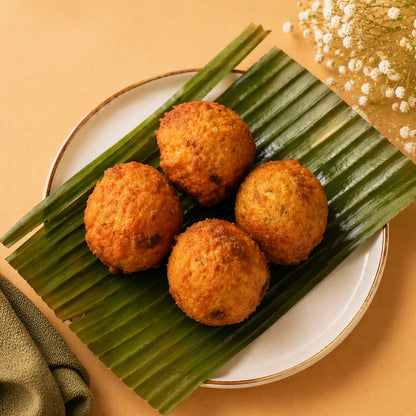 Cucur Pisang - Banana Fritters - Box of 10 Pieces