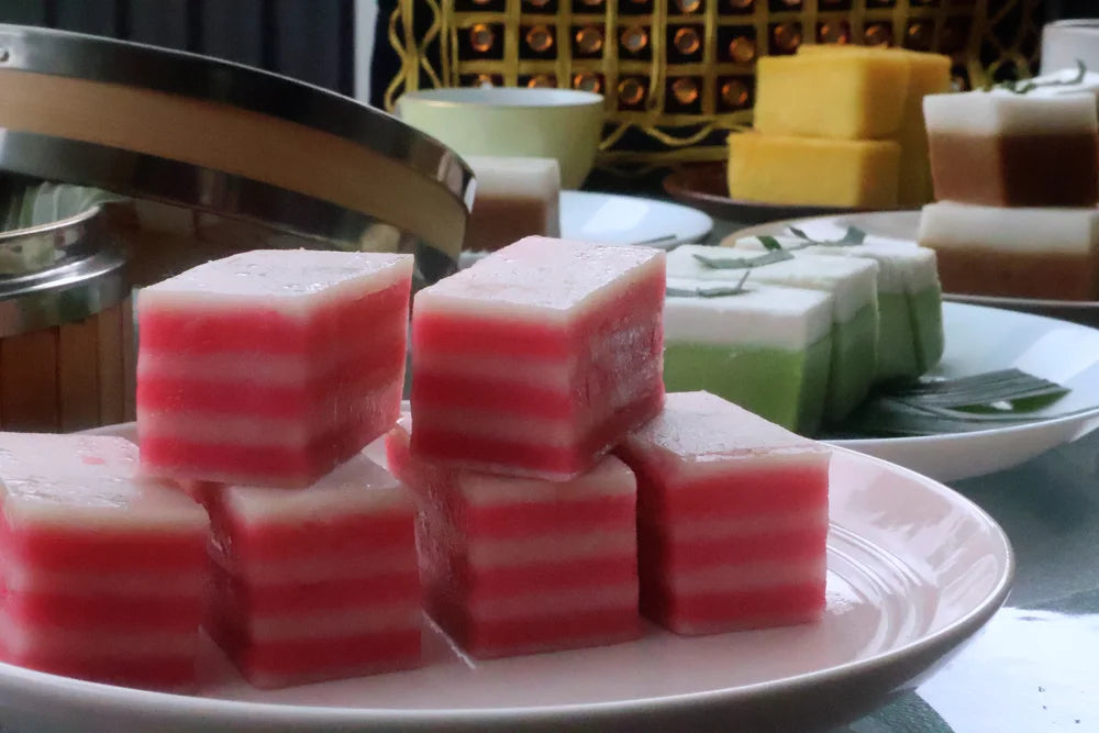 Kuih Lapis steamed layered cake box of 10 traditional Peranakan dessert
