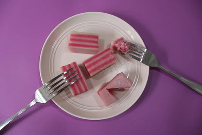 Kuih Lapis packaging box containing 10 pieces of steamed layered cake