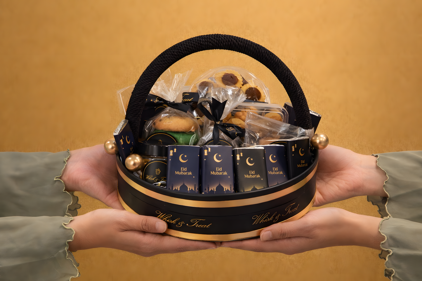 Eid Crown Basket