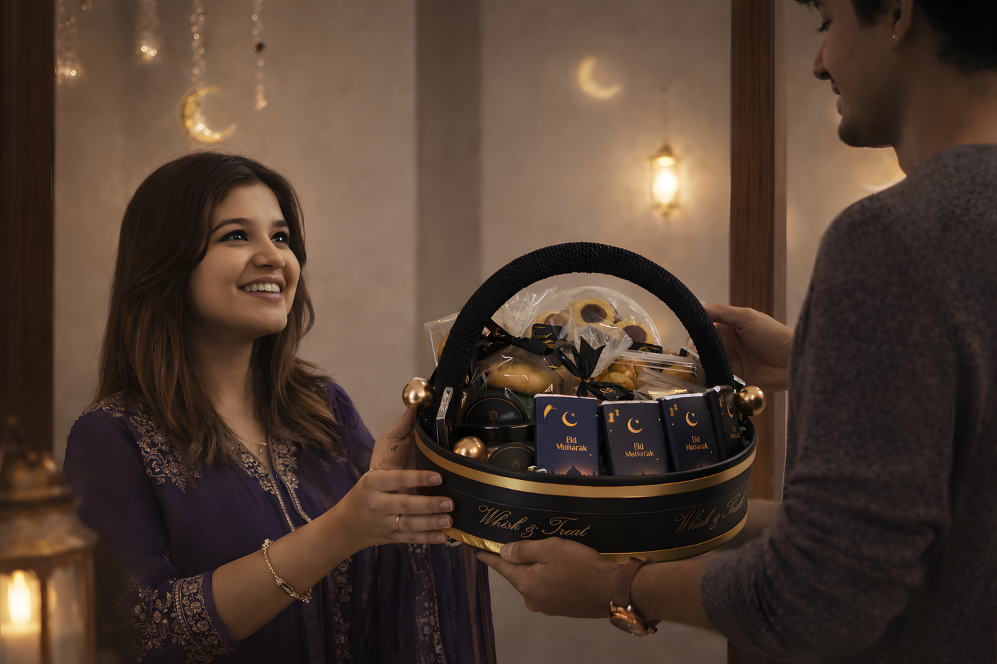 Eid Crown Basket